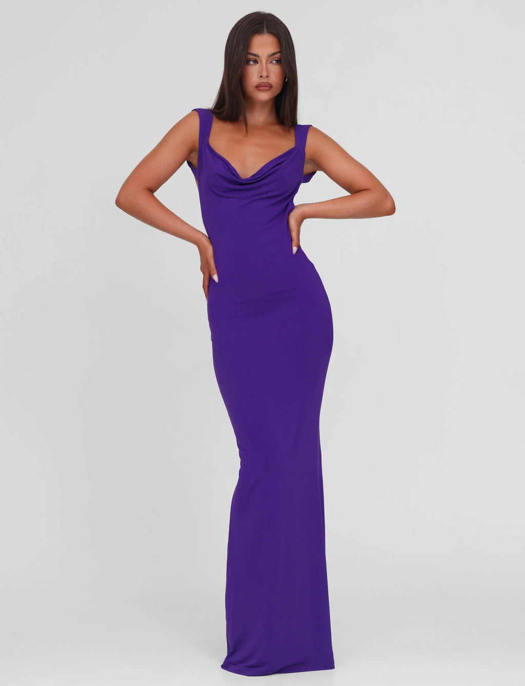 Womens Solid-Color Backless Dress